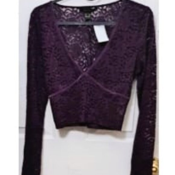 New Women's Floral Lace LS Violet V-Neck Crop Tops - Picture 3 of 3